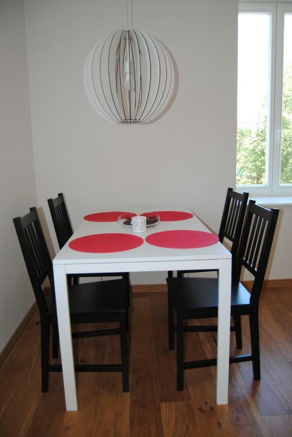 Apartment With Free Parking Laibach Exterior foto