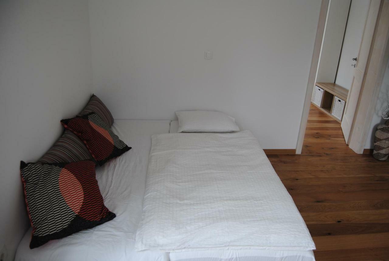 Apartment With Free Parking Laibach Exterior foto