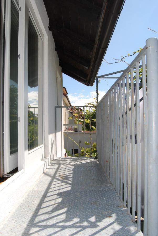 Apartment With Free Parking Laibach Exterior foto