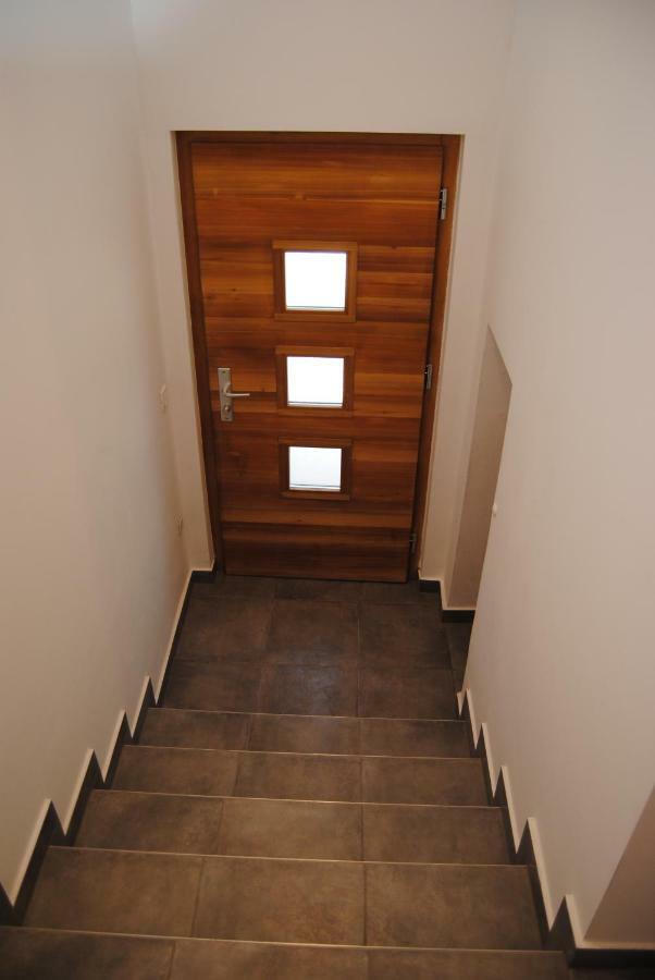 Apartment With Free Parking Laibach Exterior foto